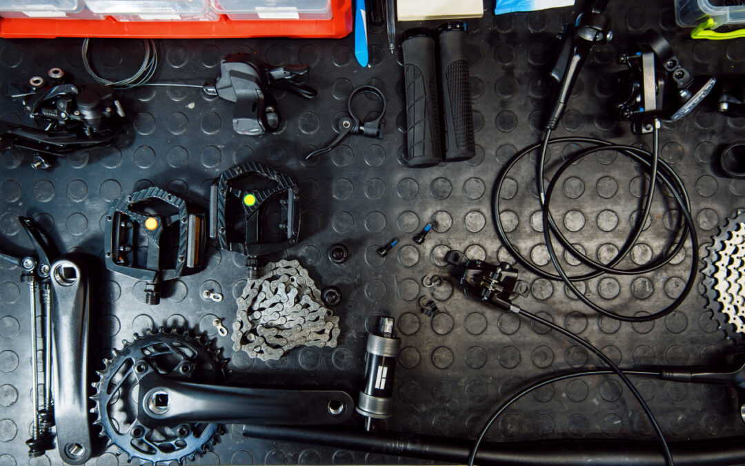 Czy magazynowanie części zamiennych się opłaca? Praktyczne porady dla właścicieli aut i maszyn