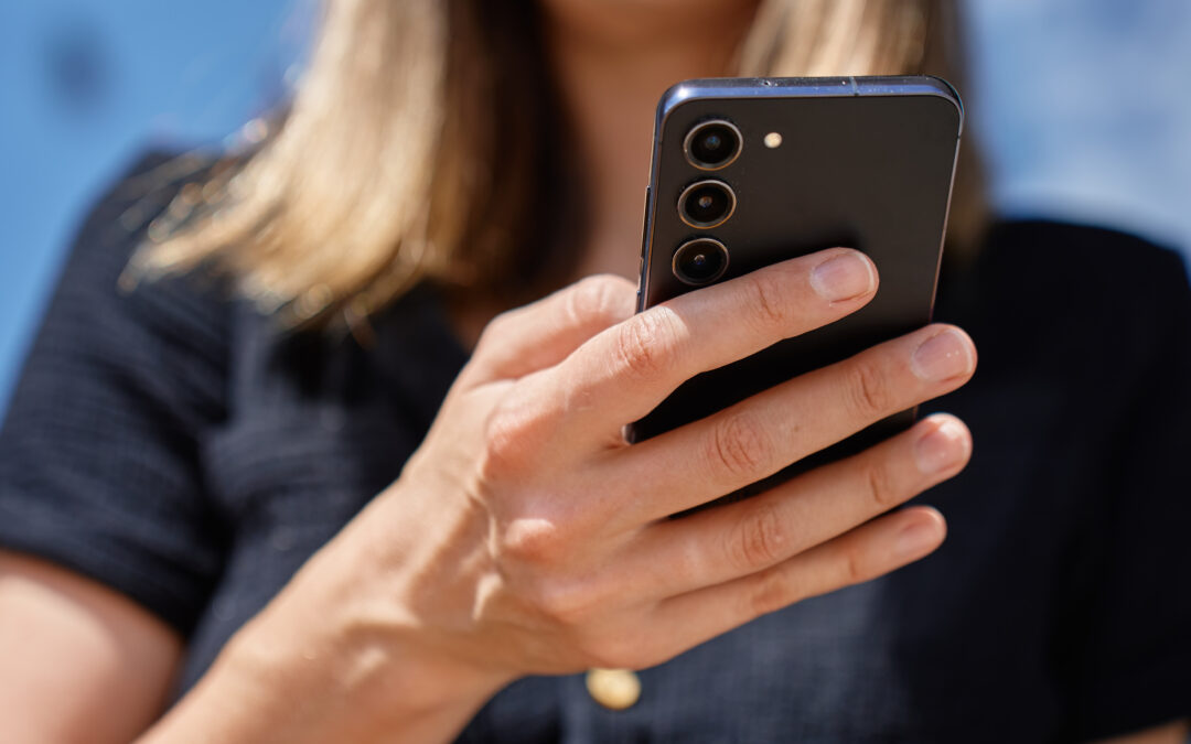 Dłuższe nagrywanie smartfonem – jak ocenić temperaturę, stabilność i zużycie baterii?